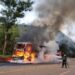 Ônibus que retornava de Cabo Frio pega fogo na BR-040, em Nova Lima