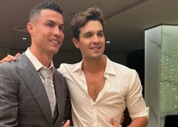 Luan Santana ganha Rolex de Cristiano Ronaldo após show particular no réveillon; relógio é avaliado em R$ 432 mil reais