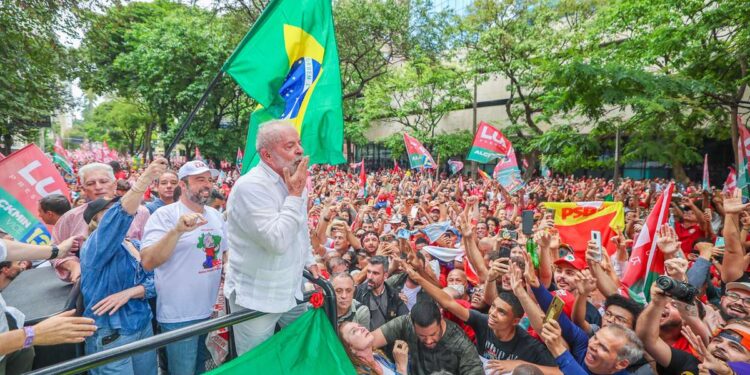 Ausência de Lula em MG gera críticas de caciques do PT e tensão no Planalto