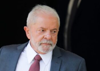 Lula sanciona LDO, mas veta cronograma de pagamento de emendas parlamentares