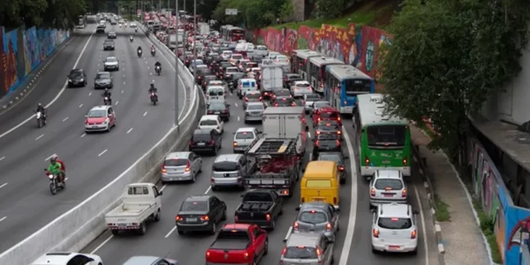 Escala de vencimento da terceira parcela do IPVA 2024 começa nesta segunda