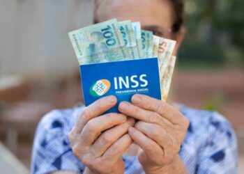 INSS adianta pagamento de 13º; veja calendário de pagamento em 2024