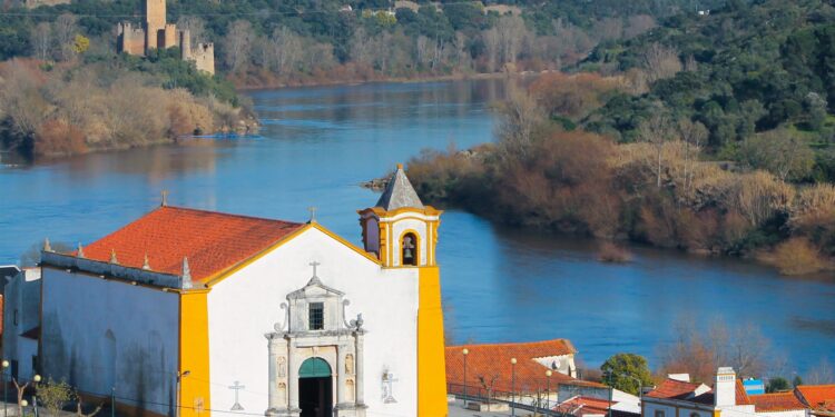 Presidente de Câmara Municipal em Portugal visita Ouro Preto em Minas Gerais