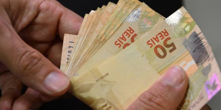 MegaFeirão Serasa com o Desenrola Brasil começa nesta segunda (4); veja como negociar dívidas