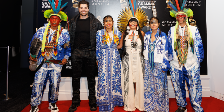 Alok e indígenas brasileiros realizam premiére do álbum “O Futuro é Ancestral” no Grammy Museum