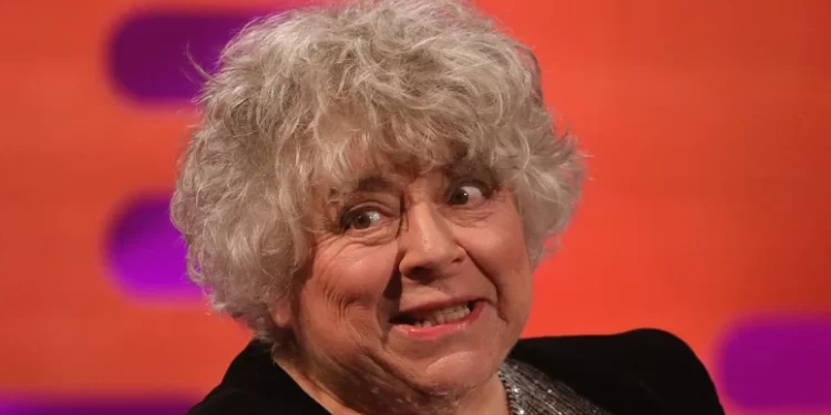 Miriam Margolyes critica fãs adultos de ‘Harry Potter’: “É para crianças”