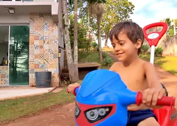 “Salve o Enrico”: Ídolos do Atlético se unem para ajudar criança com doença rara