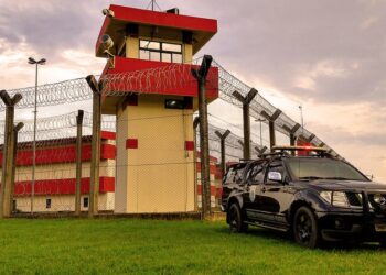 Polícia Penal Federal prende funcionário de obra da muralha na Penitenciária Federal de Porto Velho