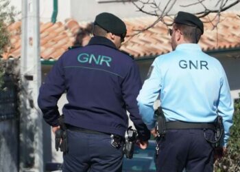 Suspeitos de tráfico de drogas são presos pela GNR  em Aveiro, Porto e Braga.