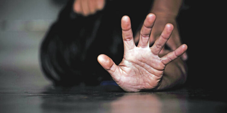 Homem mata mulher em Porto de Mós por não aceitar fim da relação