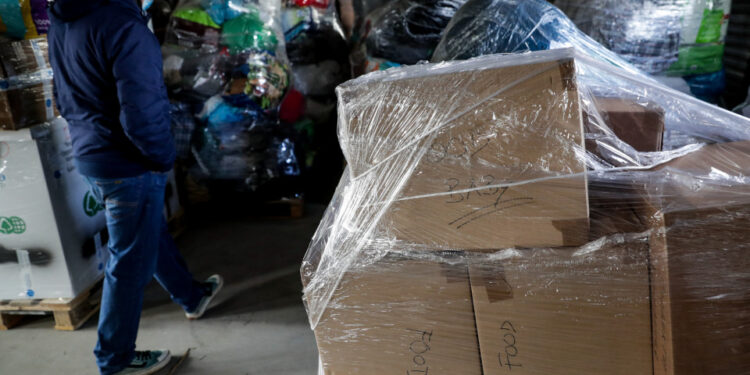 Rangel liga a homólogo brasileiro e garante que doações chegara ao Brasil