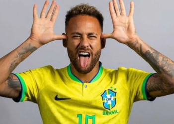 Neymar apela e se vinga furando pneus do carro de Renan Lodi
