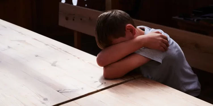 Associação de nepaleses denuncia aumento do bullying contra filhos de imigrantes