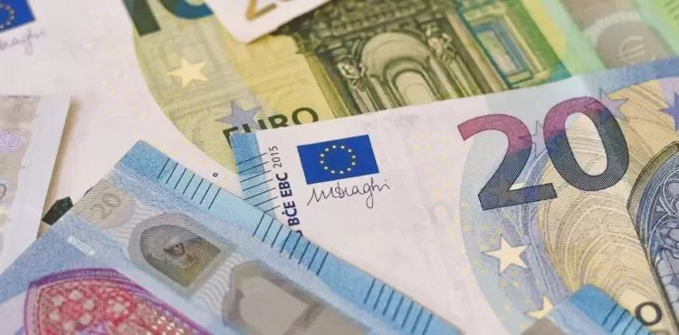 A partir de hoje, vai ser obrigatório confirmar destinatário das transferências bancárias.