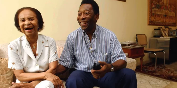 Morre aos 101 anos de idade Celeste Arantes, mãe do Rei Pelé