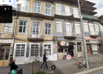 Kebab Café e Restaurante Bar no Porto escondia 14 camas para imigrantes