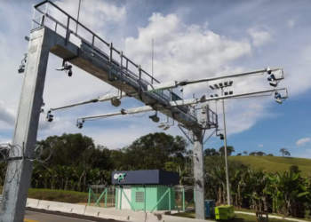 Primeiro pedágio de MG sem cancela começa a funcionar na MG-459, no Sul de Minas