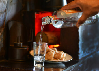 Inscrições abertas para o 1º Concurso de Avaliação da Qualidade das Cachaças de Alambique e Aguardentes de Cana Mineiras