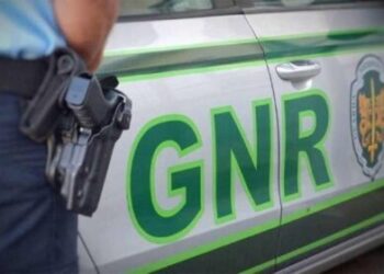 Ciclista morre atropelado em Coruche e responsável foge do local