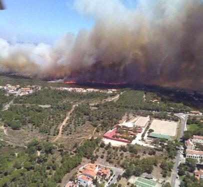 Última hora; Incêndio em Alcabideche obriga a evacuar lar de idosos