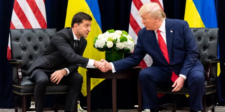 Trump prometeu a Zelensky que vai “acabar com a guerra” se voltar a ser Presidente