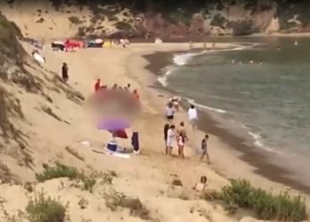 De férias, homem de 65 anos morre de ataque cardíaco em praia de Alcobaça