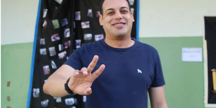 Ex-aluno marca encontro e assassina professor com golpe ‘mata-leão’, diz polícia