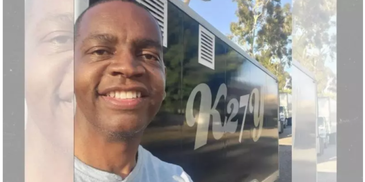 Ex-funcionário do Burger King que ganhou um copo por não faltar há 27 anos no trabalho compra food truck