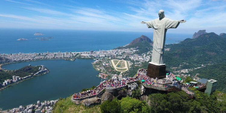 Experiência Única no Rock in Rio Brasil 2024 vai reunir música, cultura, vinho, Brasil e Portugal, tudo isso no Rio de Janeiro