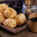 O pão de queijo mais mineiro de Portugal