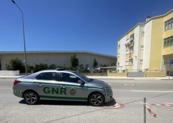 Em Torres Vedras homem é detido por tentativa de burla na venda de automóvel anunciado pela internet