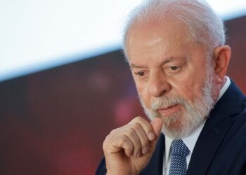 Lula ignora denúncias de fraude na reeleição de Maduro e repressão brutal e diz que na Venezuela está tudo tranquilo