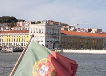 Trabalhadores estrangeiros em Portugal aumentam mas ainda há dificuldades na integração