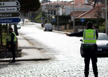 Mais de 54 mil condutores andam nas estradas portuguesas sem carta de condução