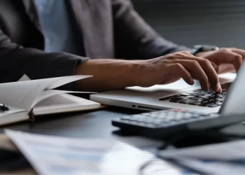 Brasileiros crescem participação no empreendedorismo e área digital em Portugal