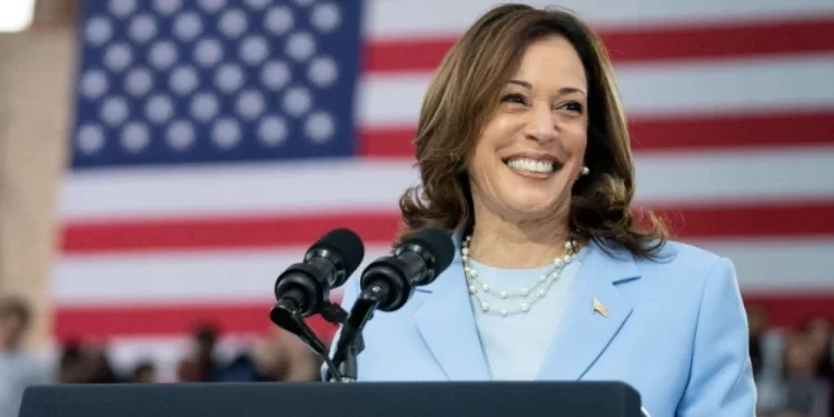 Em primeira entrevista como candidata Kamala Harris fala de imigração e critica Trump
