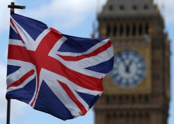 Portugueses vão precisar de autorização eletrónica para ir ao Reino Unido a partir de abril