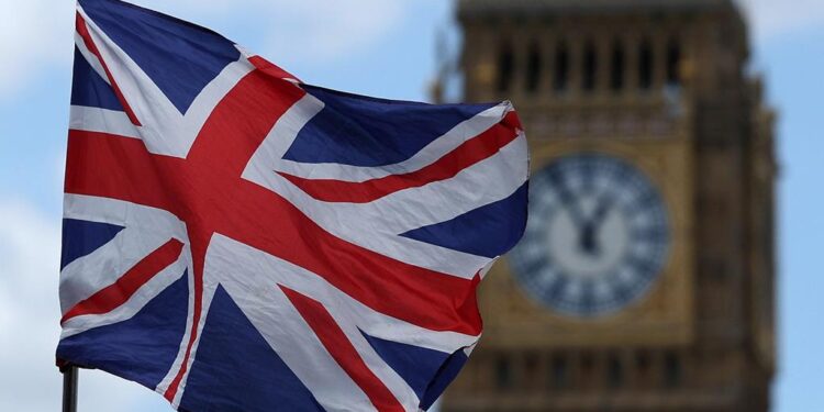 Portugueses vão precisar de autorização eletrónica para ir ao Reino Unido a partir de abril