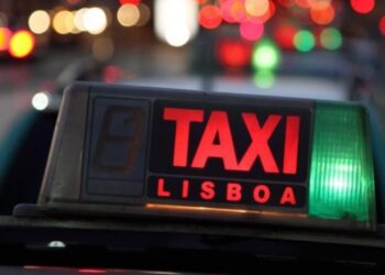 Taxista sequestrado durante 2 horas é abandonado e amarrado no Seixal