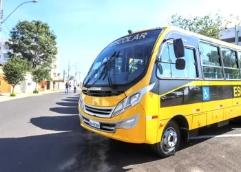 Justiça condena município a indenizar criança que foi  esquecida dentro de  ônibus escolar por mais de 8 horas