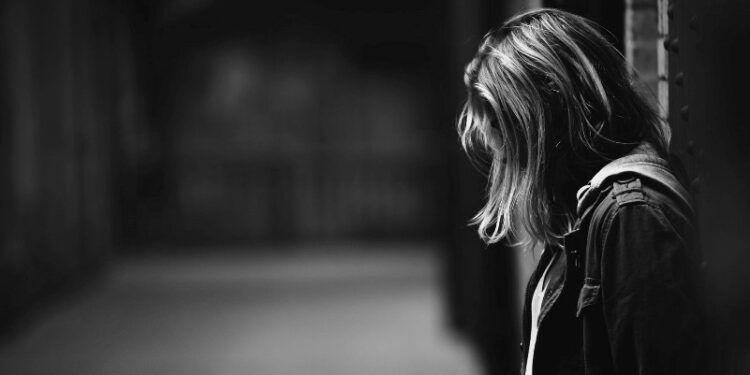 Polícia Judiciária detém homem de 40 anos suspeito de abuso sexual contra a própria filha