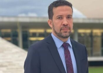 Deputado federal André Janones é indiciado pela Polícia Federal por ‘rachadinha’