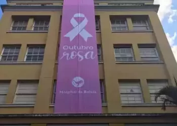 Hospital da Baleia inicia Outubro Rosa com exposição fotográfica que resgata autoestima de mulheres na luta contra o câncer de mama