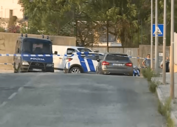 Portugal: “Em plena luz do dia”. Ex-companheiro mata mulher a tiros na via pública na Ramada em Odivelas