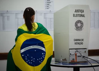 Eleições 2024: O que é permitido no Dia da Votação? Veja como manifestar seu voto de forma legal