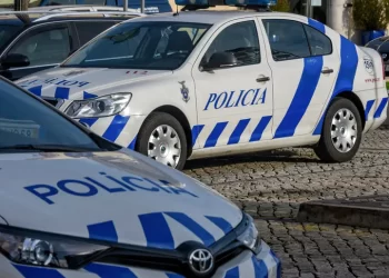 Enfermeira brasileira dada como desaparecida em restaurante em Almada apresentou-se a polícia