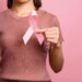 Outubro Rosa: Como lidar com o diagnóstico de câncer de mama?