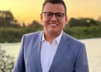 Prefeito do Partido dos Trabalhadores (PT)  é acusado de usar verba pública para bancar amante