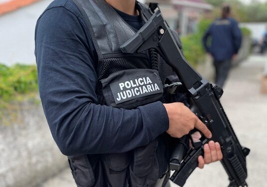 Operação “Bola de Neve” da PJ desmantela organização criminosa de tráfico de drogas em Portugal