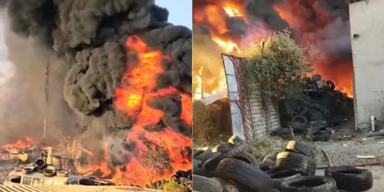 Incêndio de grandes proporções destrói ferro-velho com depósito de pneus em Esmeraldas